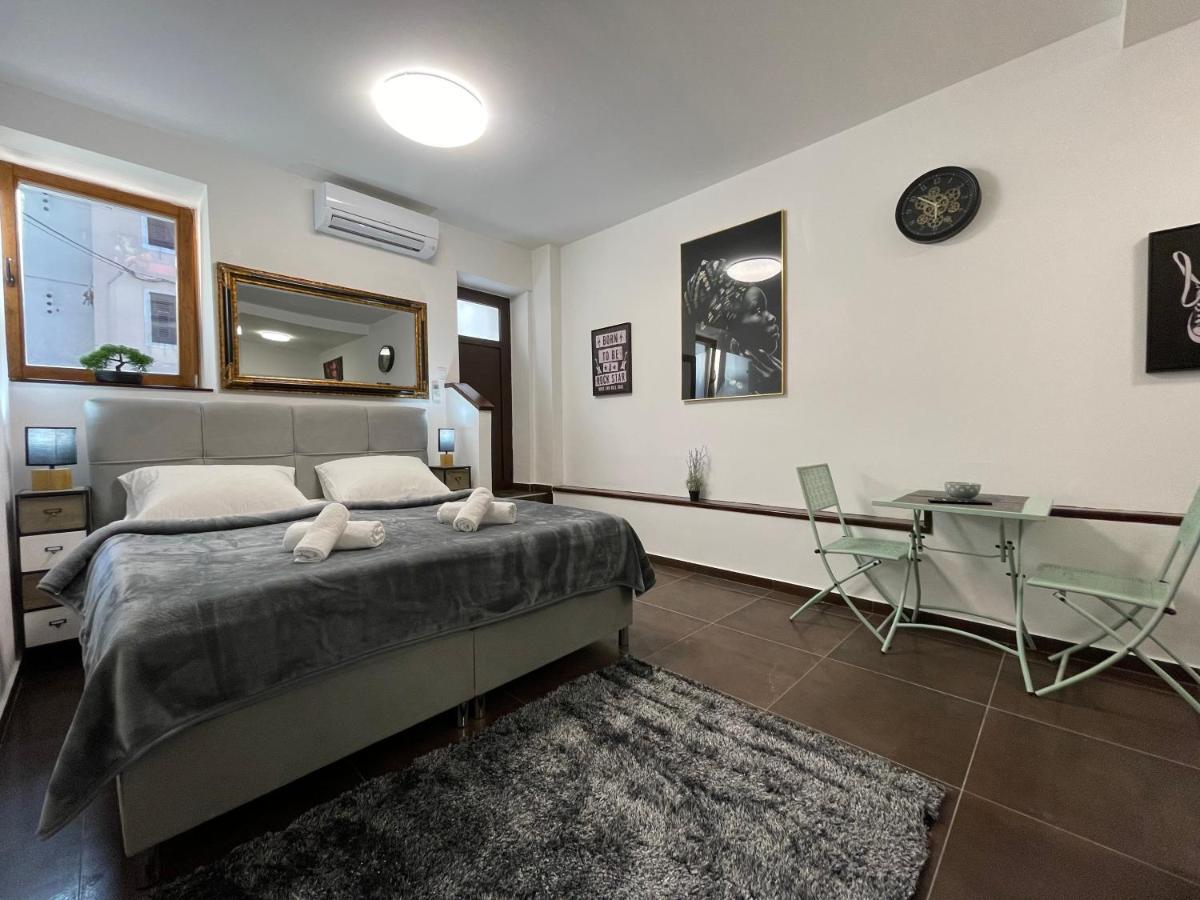 Tequila Apartments (Adults Only) Zadar Extérieur photo